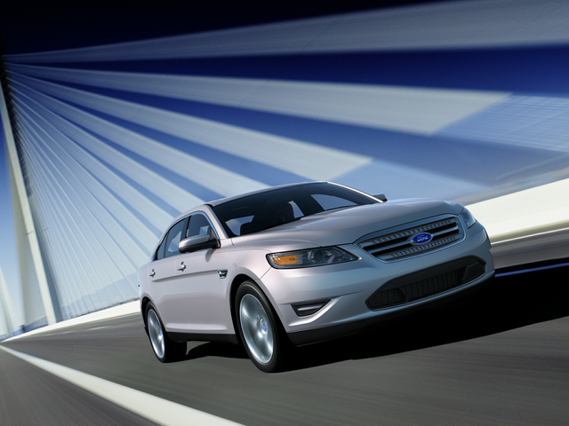 2010 Ford Taurus - Specs, Prices, MPG, Reviews & Photos | Cars.com