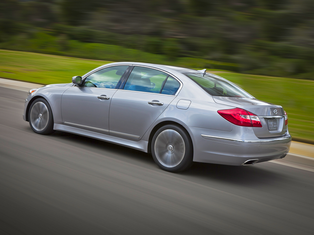 2013 Hyundai Genesis