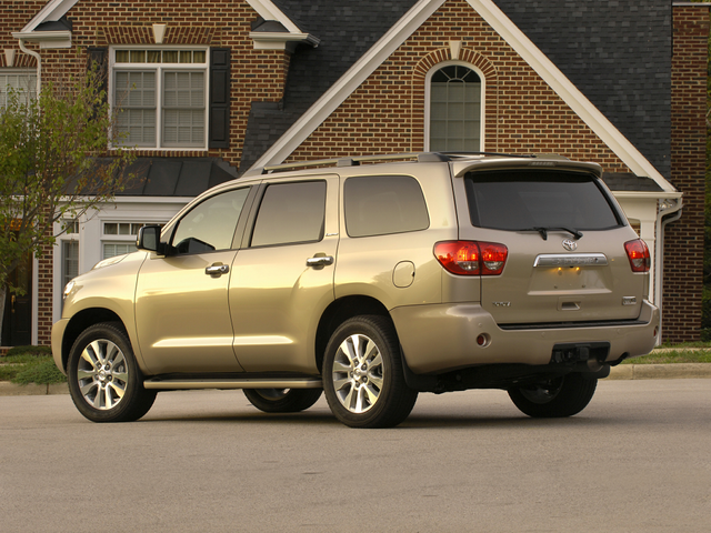 2016 Toyota Sequoia