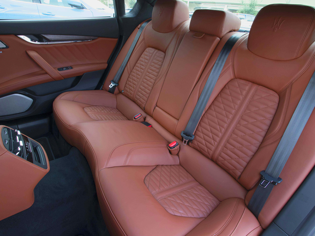 2023 Maserati Quattroporte