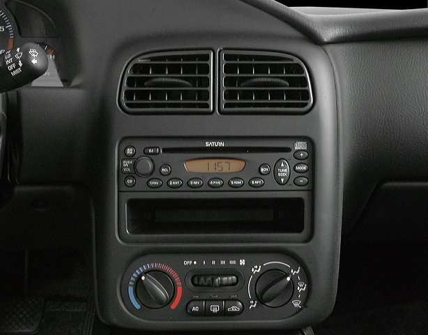 2001 Saturn SC