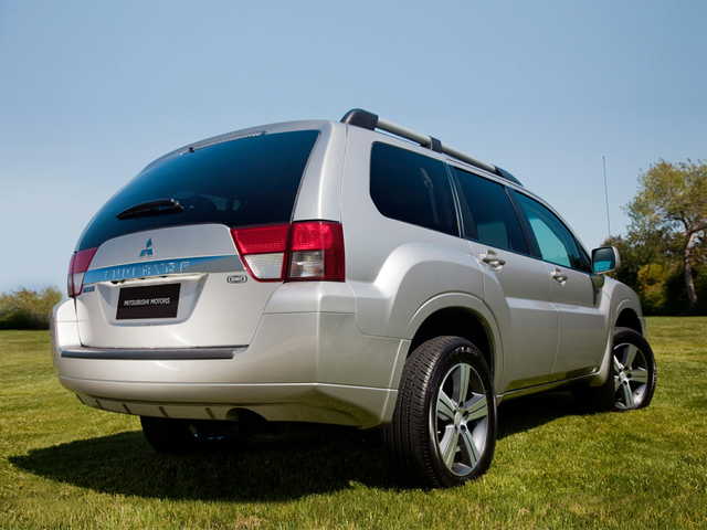 2011 Mitsubishi Endeavor