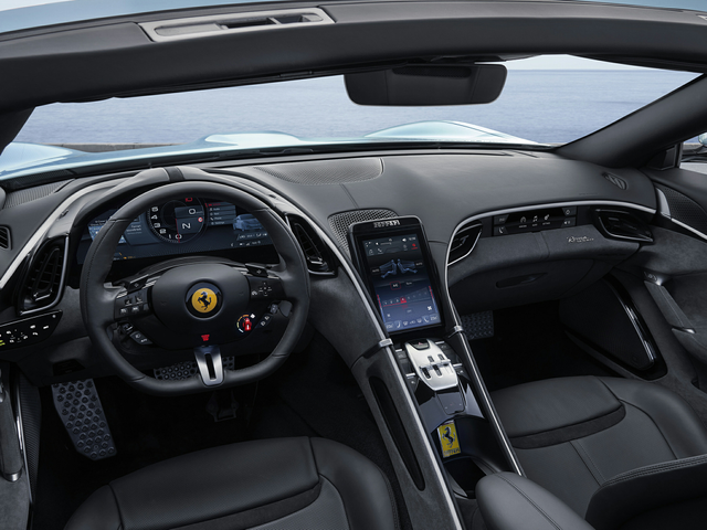 2025 Ferrari Roma Spider