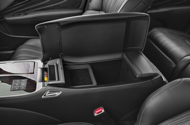 2023 Lexus LS 500h