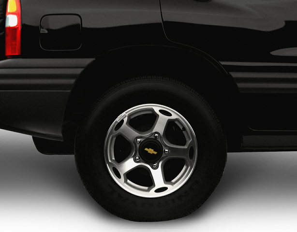 2000 Chevrolet Tracker