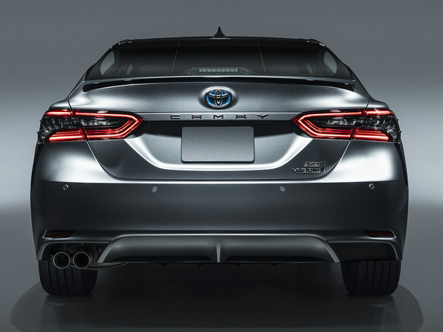2024 Toyota Camry Hybrid