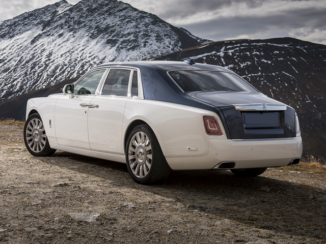 2022 Rolls-Royce Phantom Prices, Reviews, and Photos - MotorTrend