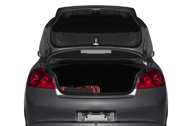 2012 INFINITI G25