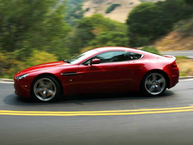New 2009 Aston Martin V8 Vantage