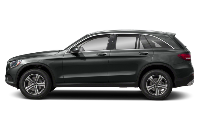 19 Mercedes Benz Glc 300 Specs Price Mpg Reviews Cars Com