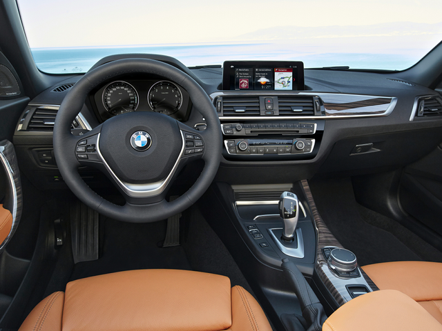2018 BMW 230