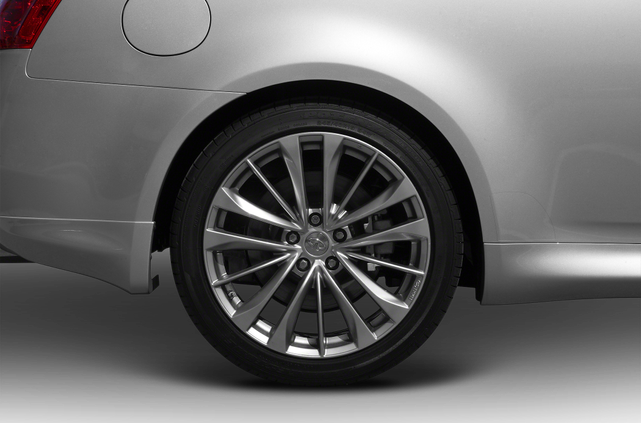 2011 INFINITI G37