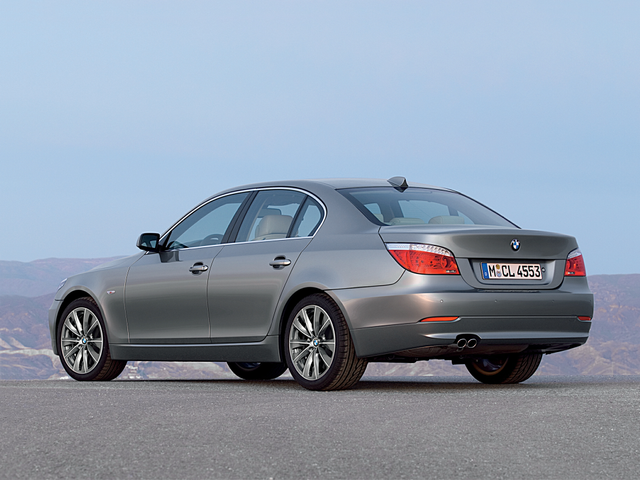 2009 BMW 528