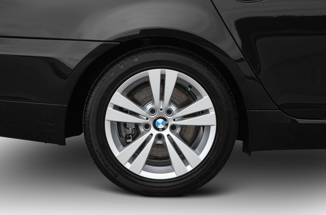 2009 BMW 528