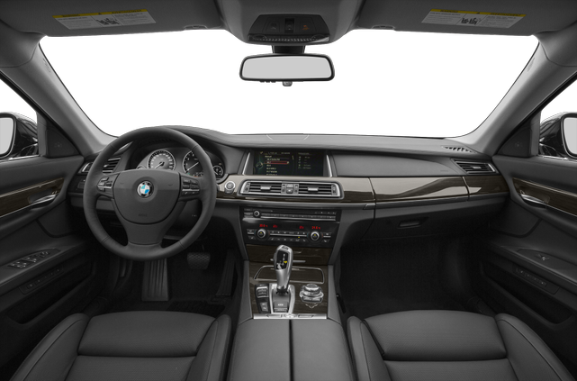 2015 BMW 740