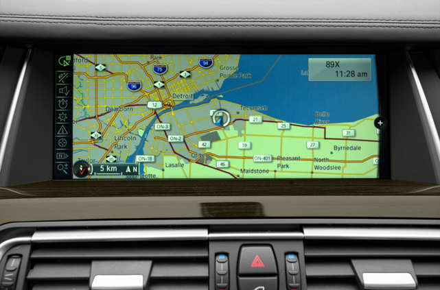 2015 BMW 740