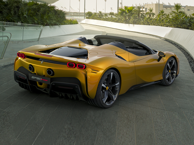 2023 Ferrari SF90 Spider