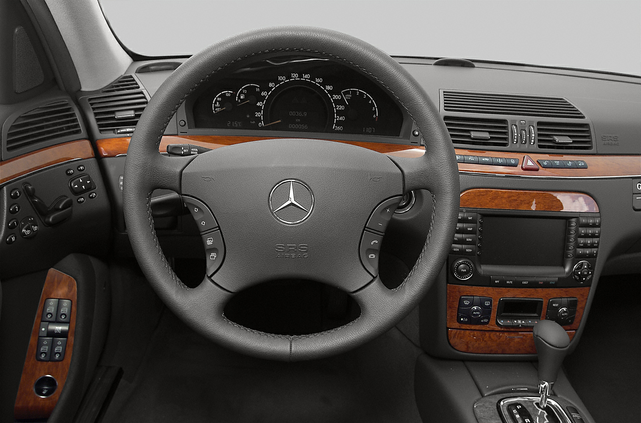 2005 Mercedes-Benz S-Class