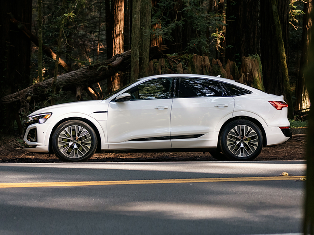 2024 Audi Q8 e-tron Sportback