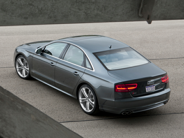 New 2014 Audi S8