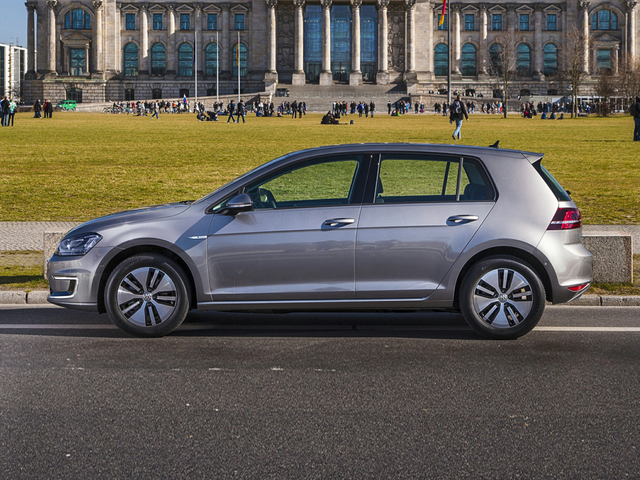 2016 Volkswagen e-Golf