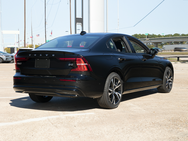 2025 Volvo S60