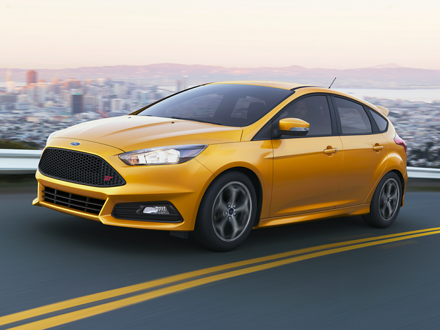 2015 Ford Focus ST - Specs, Prices, MPG, Reviews & Photos | Cars.com