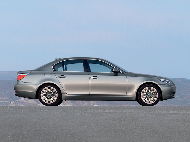 2009 BMW 528