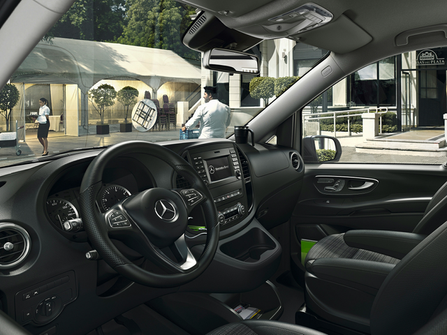 2016 Mercedes-Benz Metris