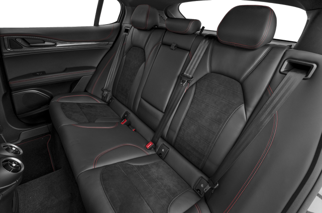 2021 Alfa Romeo Stelvio