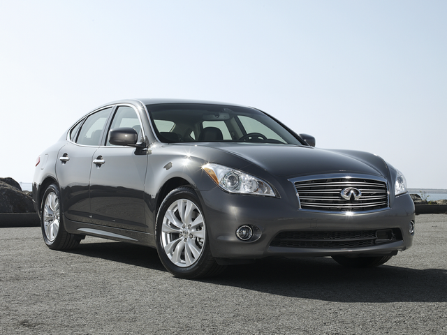 2012 INFINITI M56