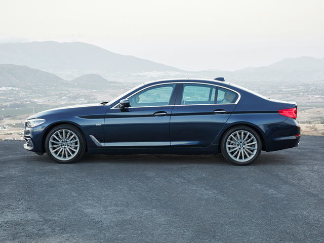 2018 BMW 530