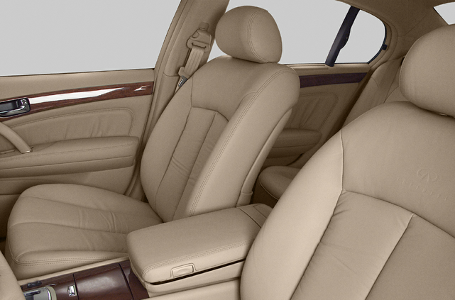 2002 INFINITI Q45