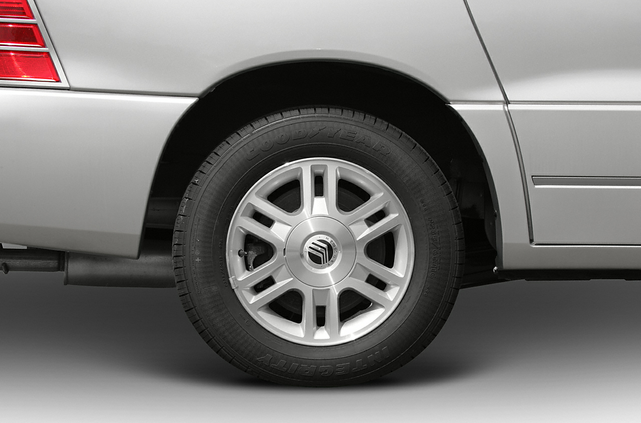 2006 Mercury Monterey