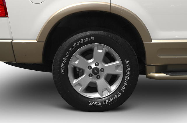 2005 Ford Explorer