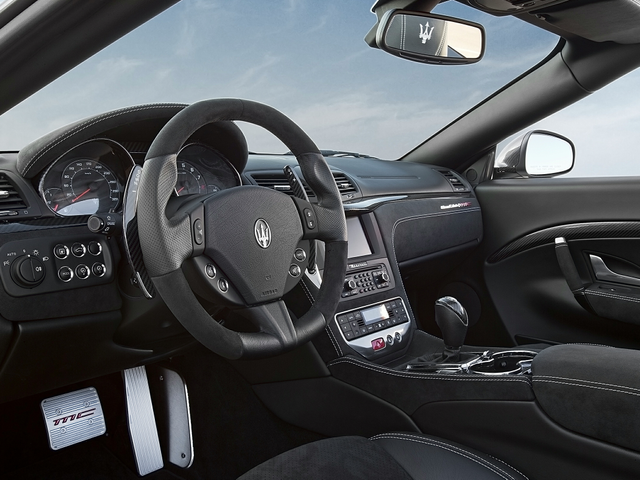 2016 Maserati GranTurismo