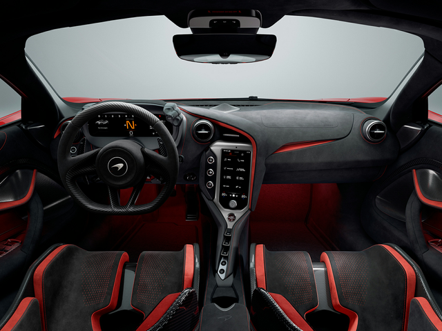 2025 McLaren 750S