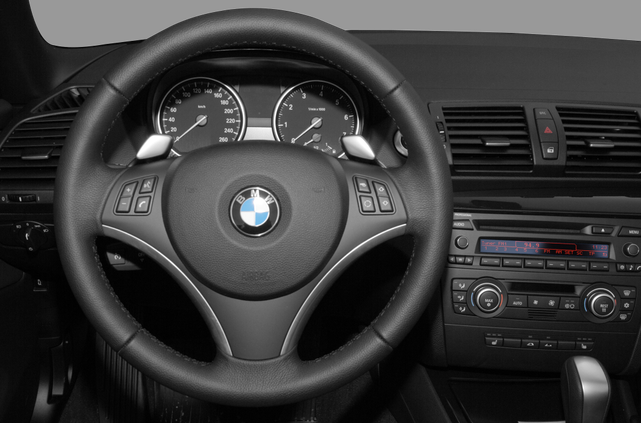 2011 BMW 128
