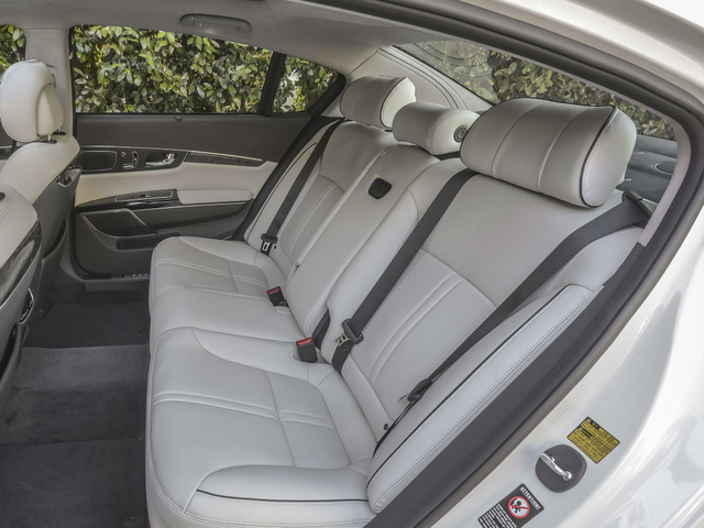 2016 Kia K900