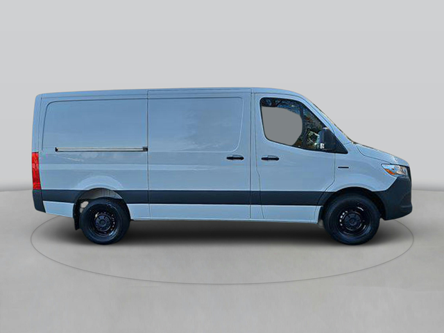 2025 Mercedes-Benz eSprinter 2500