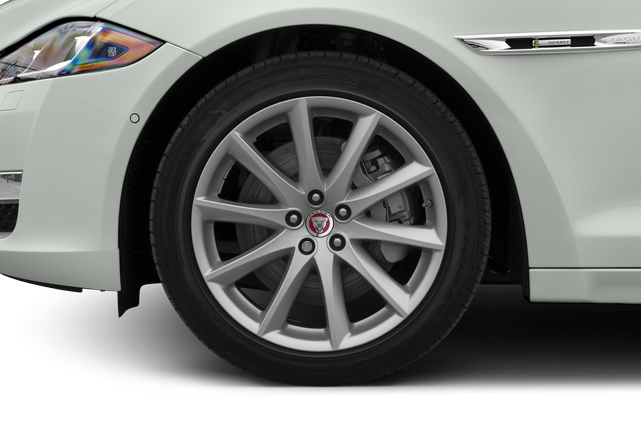 2018 Jaguar XJ