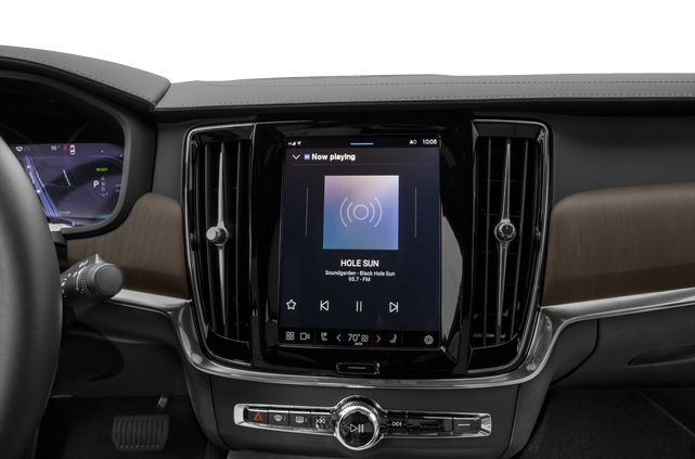 2025 Volvo S90 Plug-In Hybrid