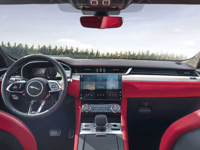 2022 Jaguar F-PACE