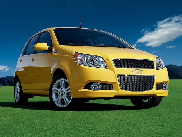 Discontinued Chevrolet Aveo [2009-2012] Price, Images, Colours