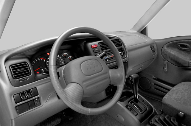 2002 Chevrolet Tracker