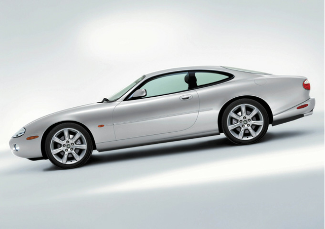 2003 Jaguar XK8 Specs, Price, MPG & Reviews | Cars.com