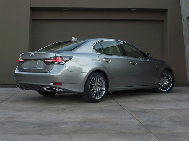 2017 Lexus GS 200t