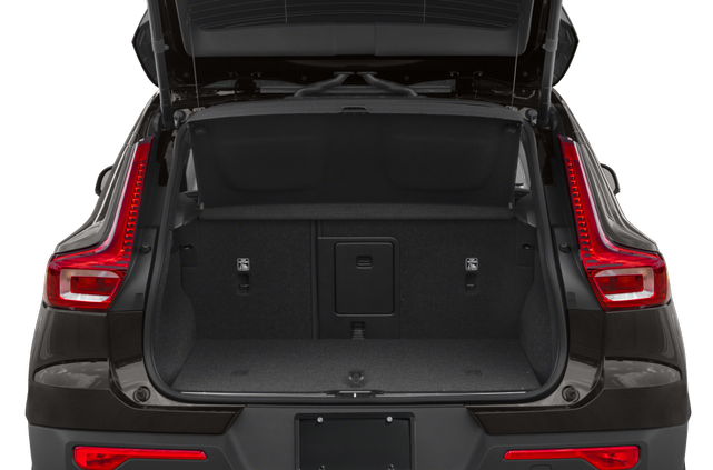 2022 Volvo XC40