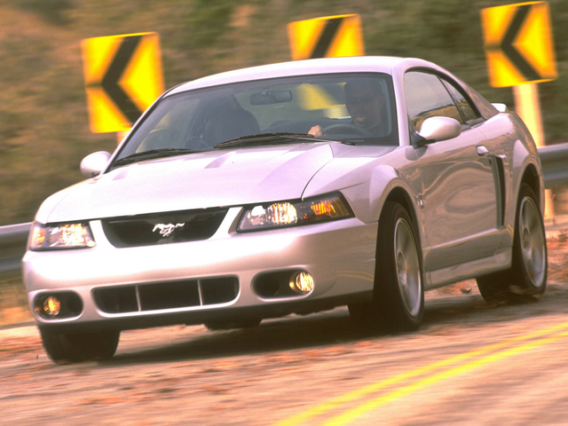 2003 Ford Mustang