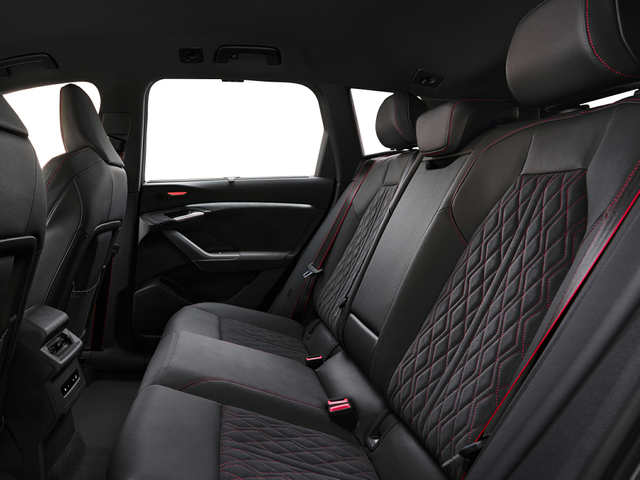 2025 Audi SQ6 e-tron